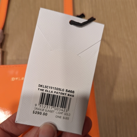 Coral\orangish patent leather mini bag - Picture 4 of 9